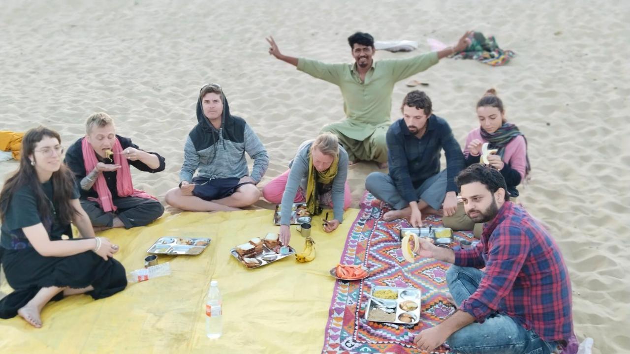 Hostel Little Prince Home Stay Jaisalmer Ngoại thất bức ảnh