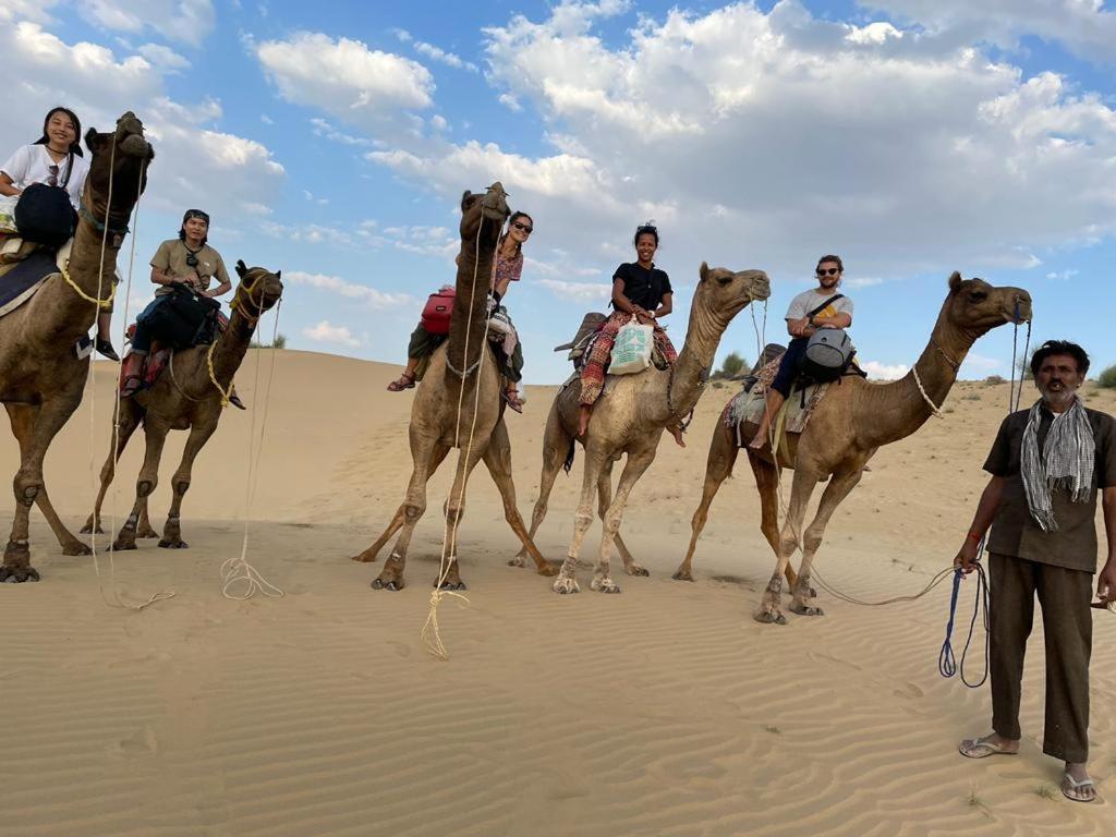 Hostel Little Prince Home Stay Jaisalmer Ngoại thất bức ảnh