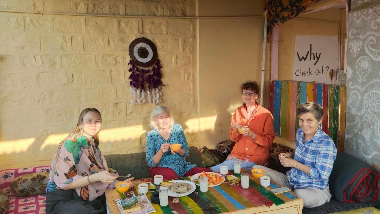 Hostel Little Prince Home Stay Jaisalmer Ngoại thất bức ảnh
